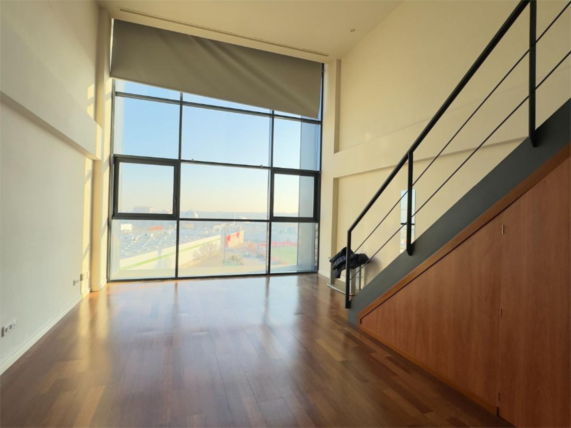 Piso en  Avenida del Cerro del Águila 4 - Foto 1