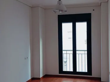 Piso en  Calle Escritor Hermenegildo de la Corte 1 - Foto 7