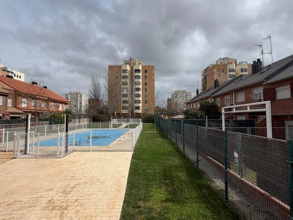 Chalet adosado en Loranca - Foto 30