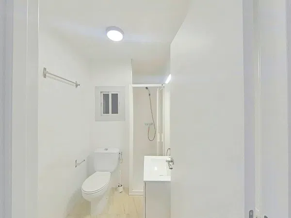 Piso en Barrio Lloreda - Foto 26