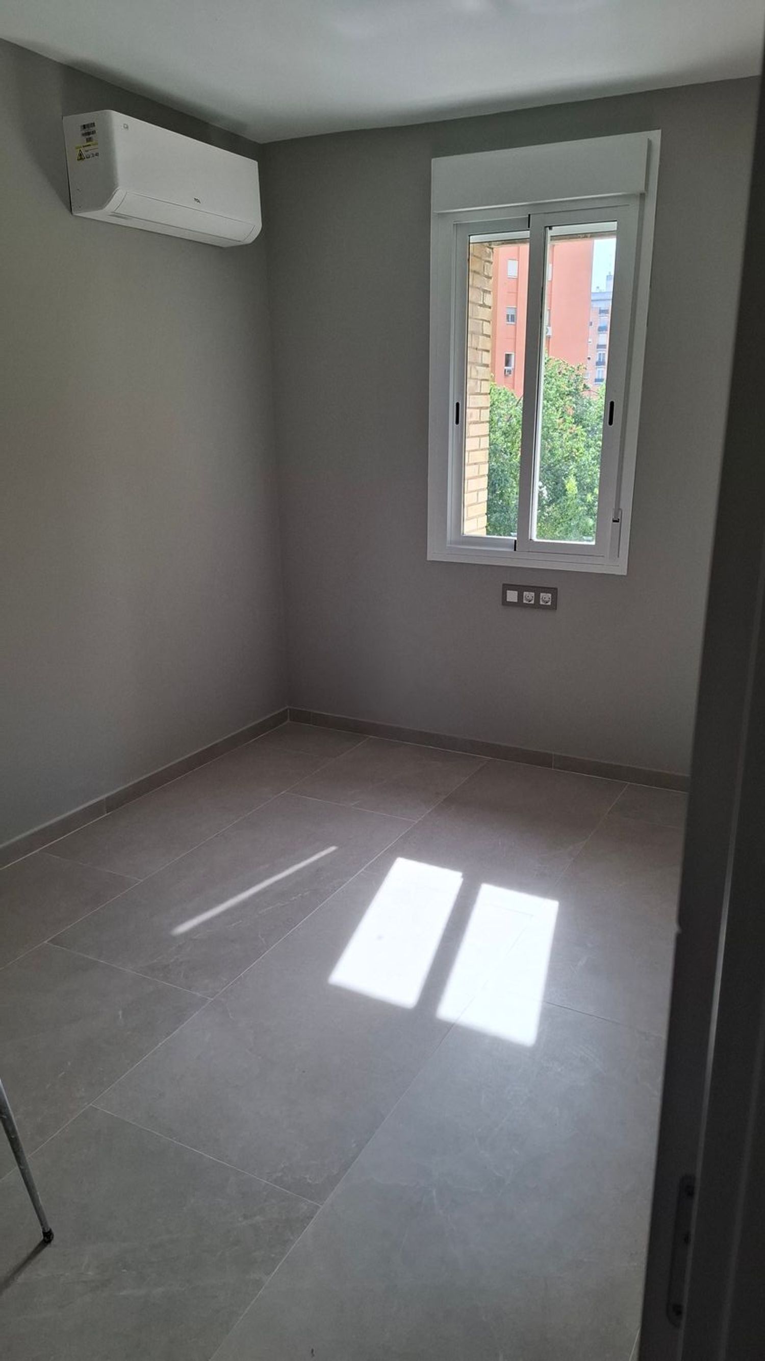 Piso en calle Felipe II, 35 , 2º D - Foto 9