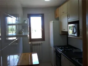 Piso en Barrio de San Pedro - Foto 2