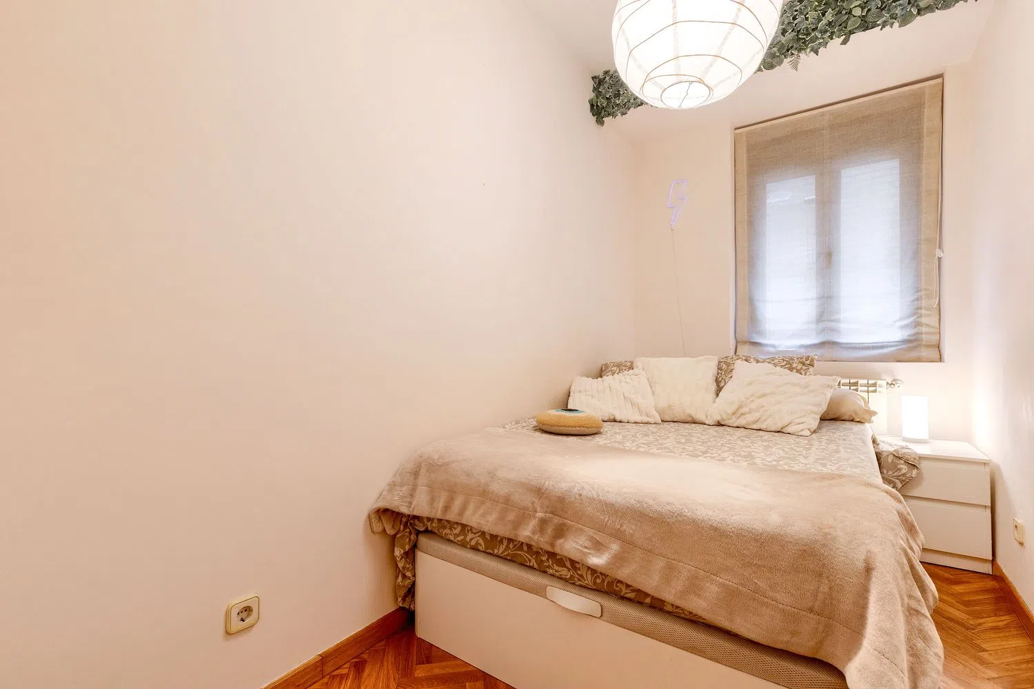 Piso en Barrio Valdeacederas - Foto 11