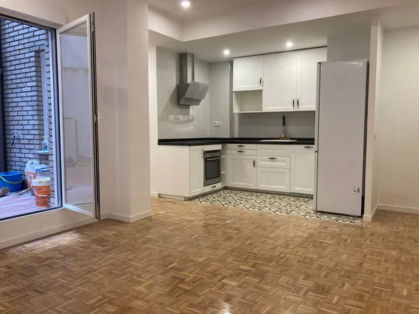 Piso en calle de Diego de León, 16