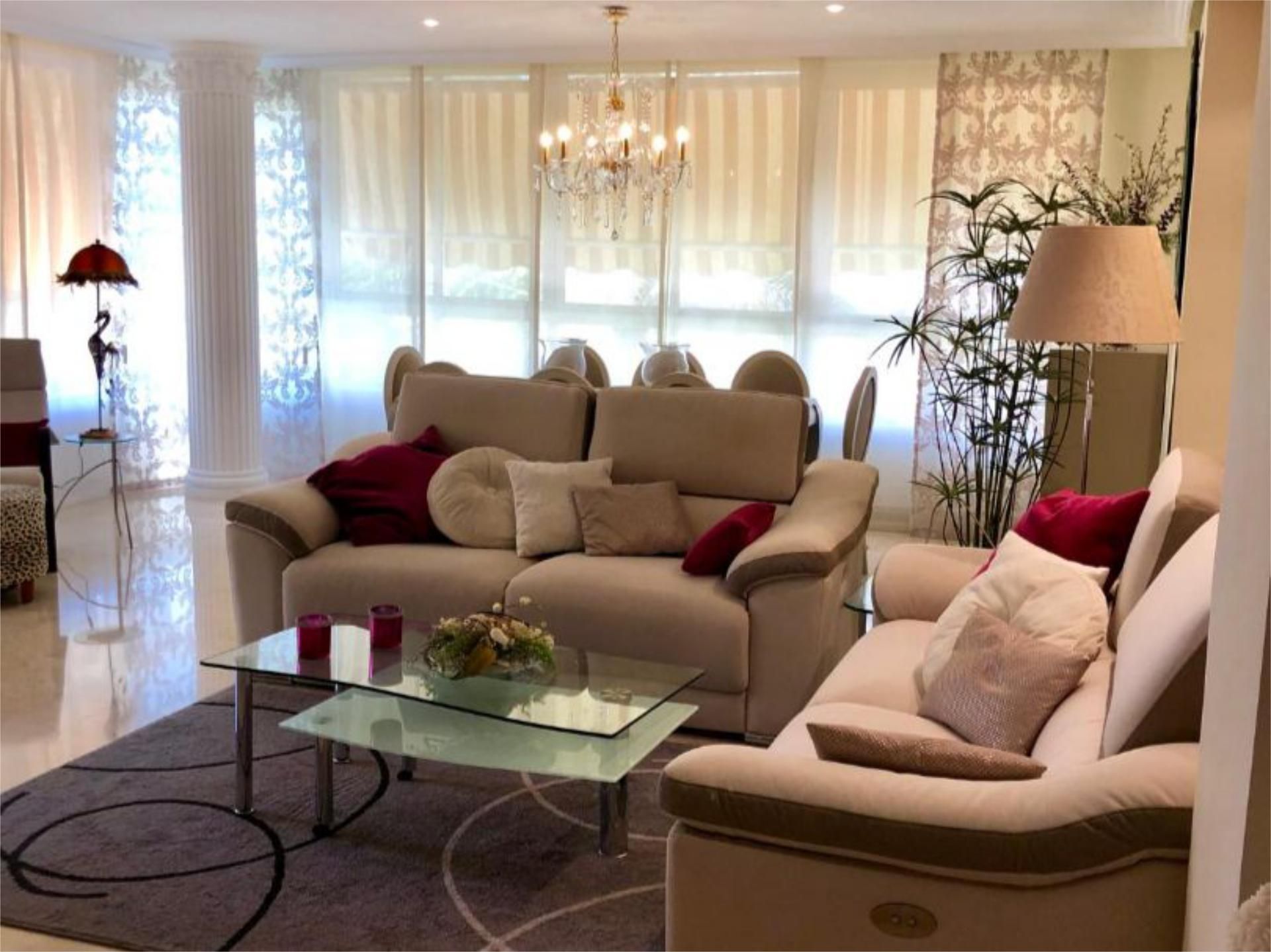 Piso en  Avenida Santander 9