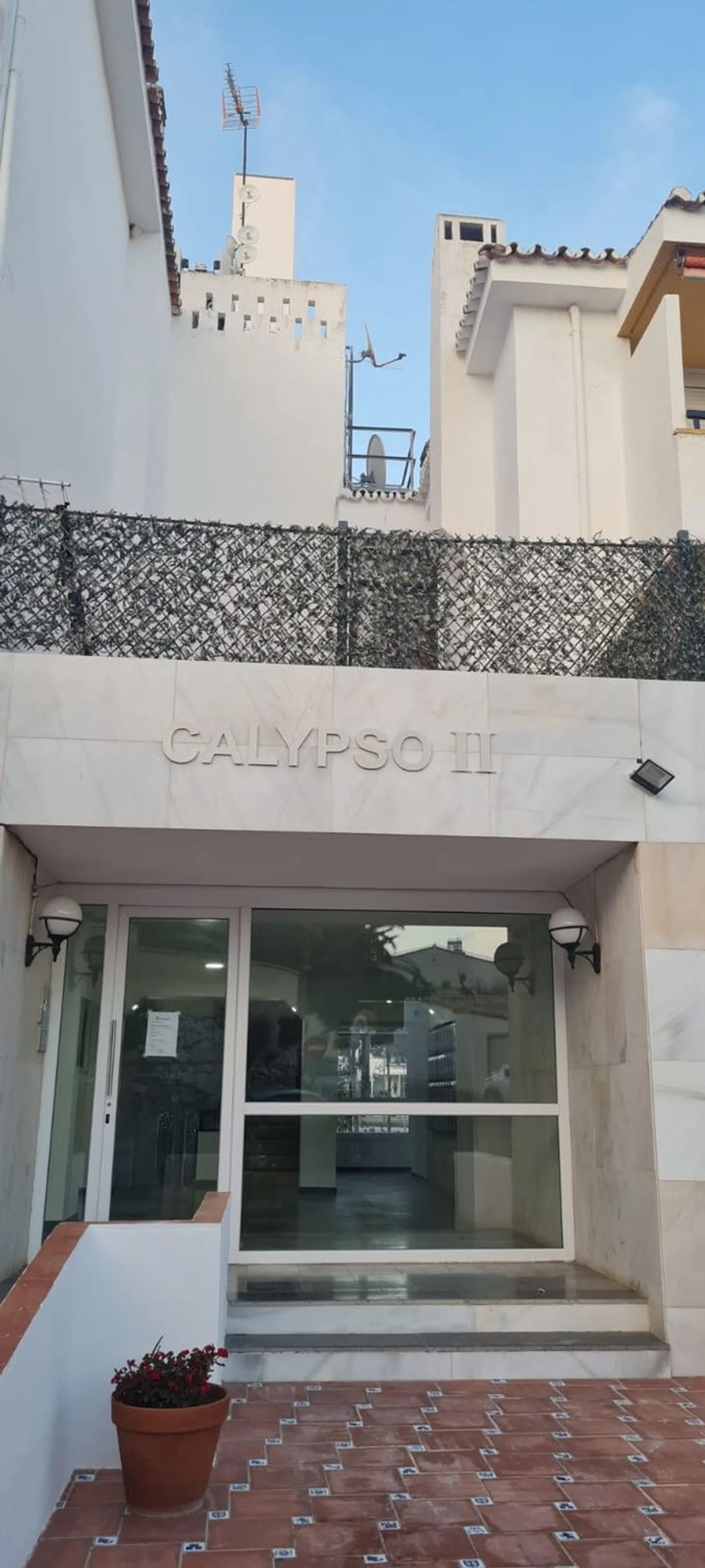 Estudio en calle Calypso, 4 - Foto 2