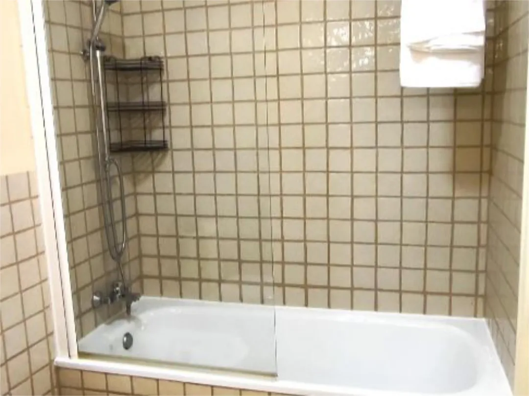 Piso en  Calle María Guerrero 16 - Foto 32