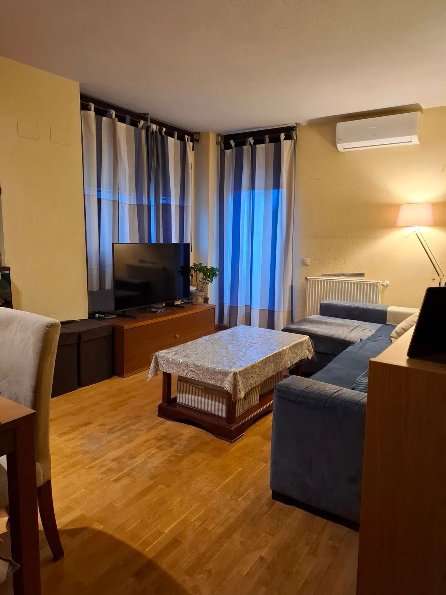 Piso en calle Monasterio de Oseira, 5 - Foto 1