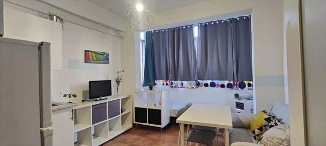 Estudio en Su Eminencia - Foto 3