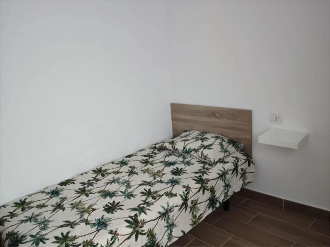 Piso en  Calle de Fernando Primo de Rivera 67 - Foto 7