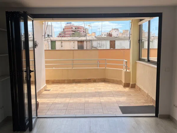 Ático en calle de Salvà, 12 - Foto 2