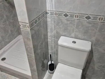Piso en  Carrer Josep Maria Fàbregas 2 - Foto 3