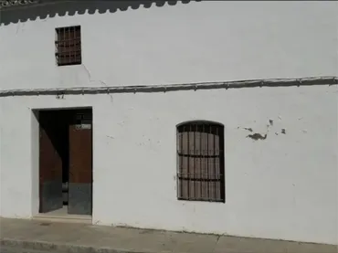 Casa adosada en  Calle Fernán González 47 - Foto 1