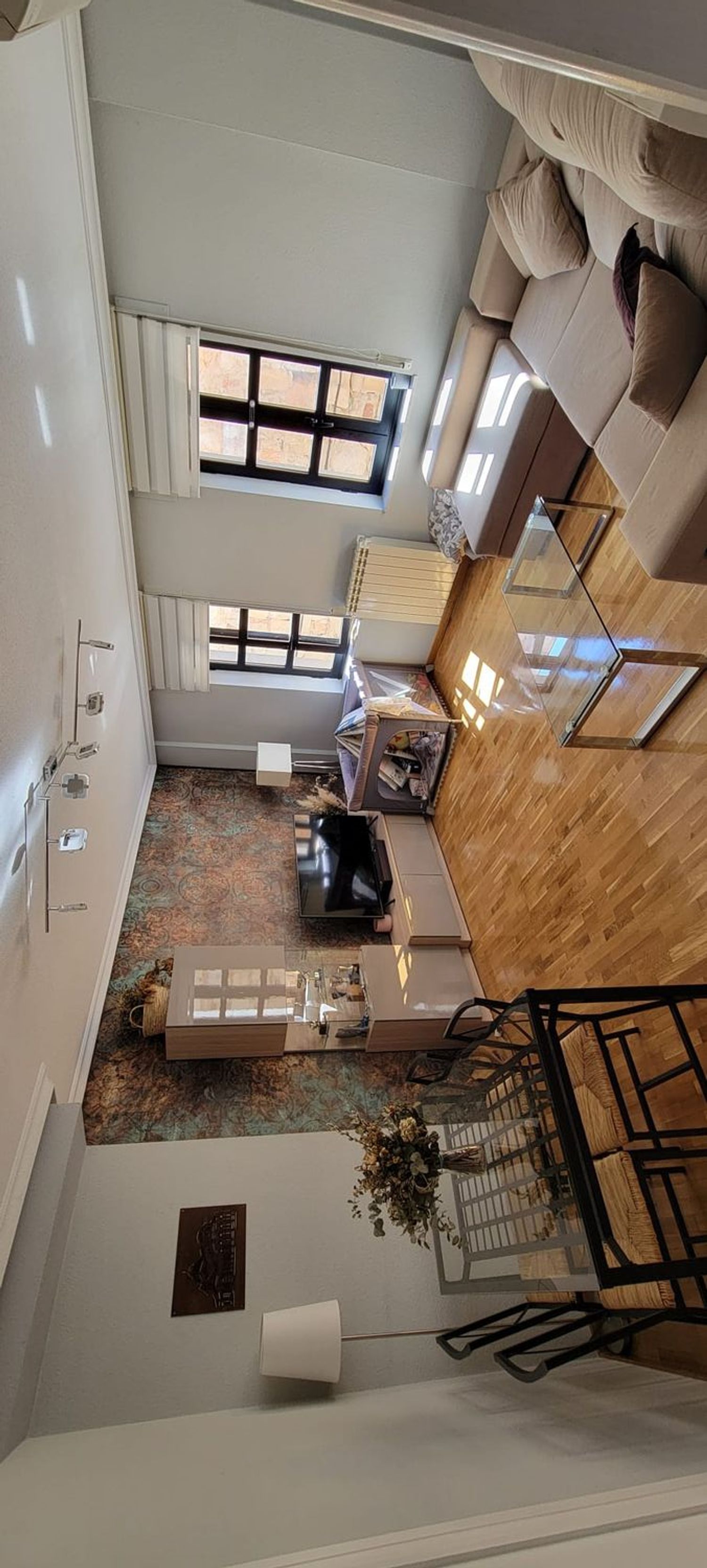 Piso en calle Sierpes, 1