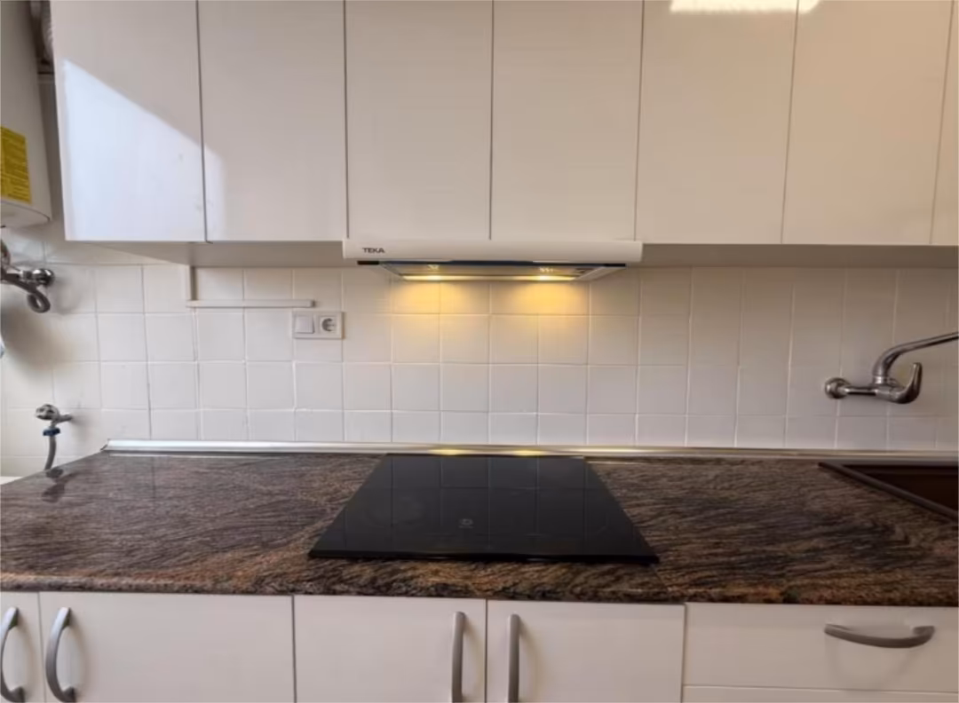 Piso en  Carrer d' Alcàsser 3 - Foto 10