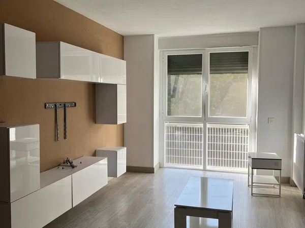 Piso en calle Montemayor de Pililla, 19