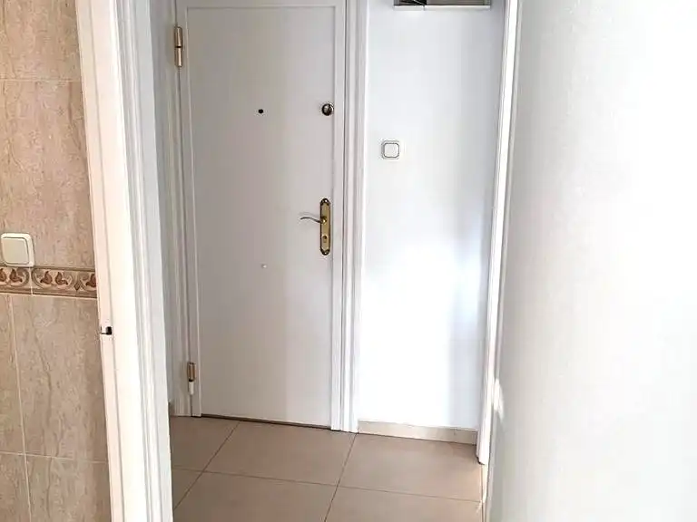 Piso en  Avinguda de Pérez Galdós 103 - Foto 2