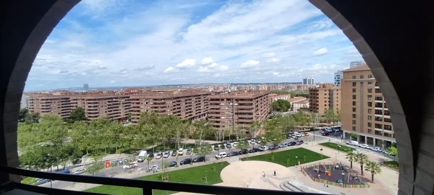 Piso en Barrio Almozara - Foto 1
