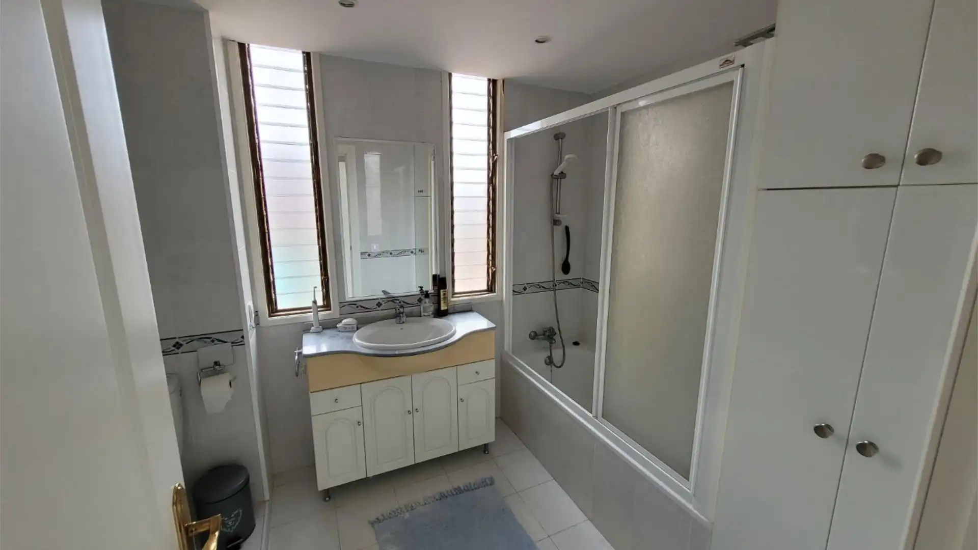 Piso en  Calle Martínez Catena 6 - Foto 8