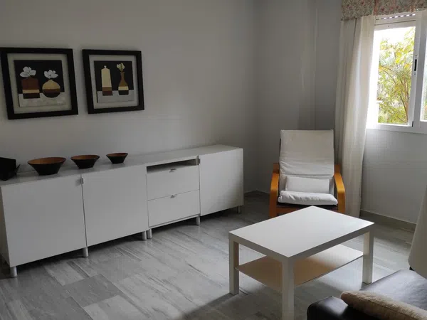 Piso en calle Cueva del Gato, 6