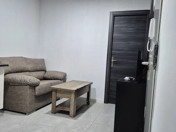 Piso en calle de la Virgen del Carmen, 6