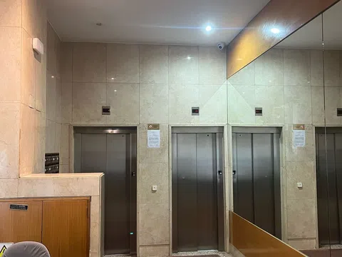 Estudio en calle de Magallanes, 23