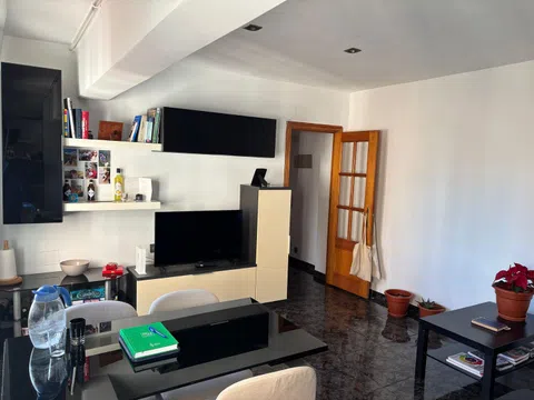 Piso en calle de Rubén Vela, 16