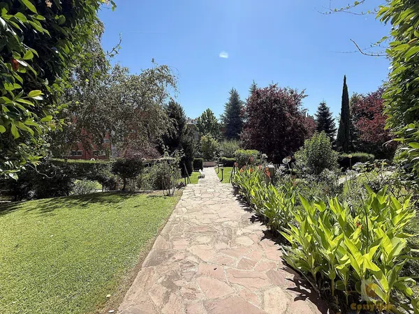 Piso en Conde Orgaz-Piovera, Conde Orgaz-Piovera - Foto 2