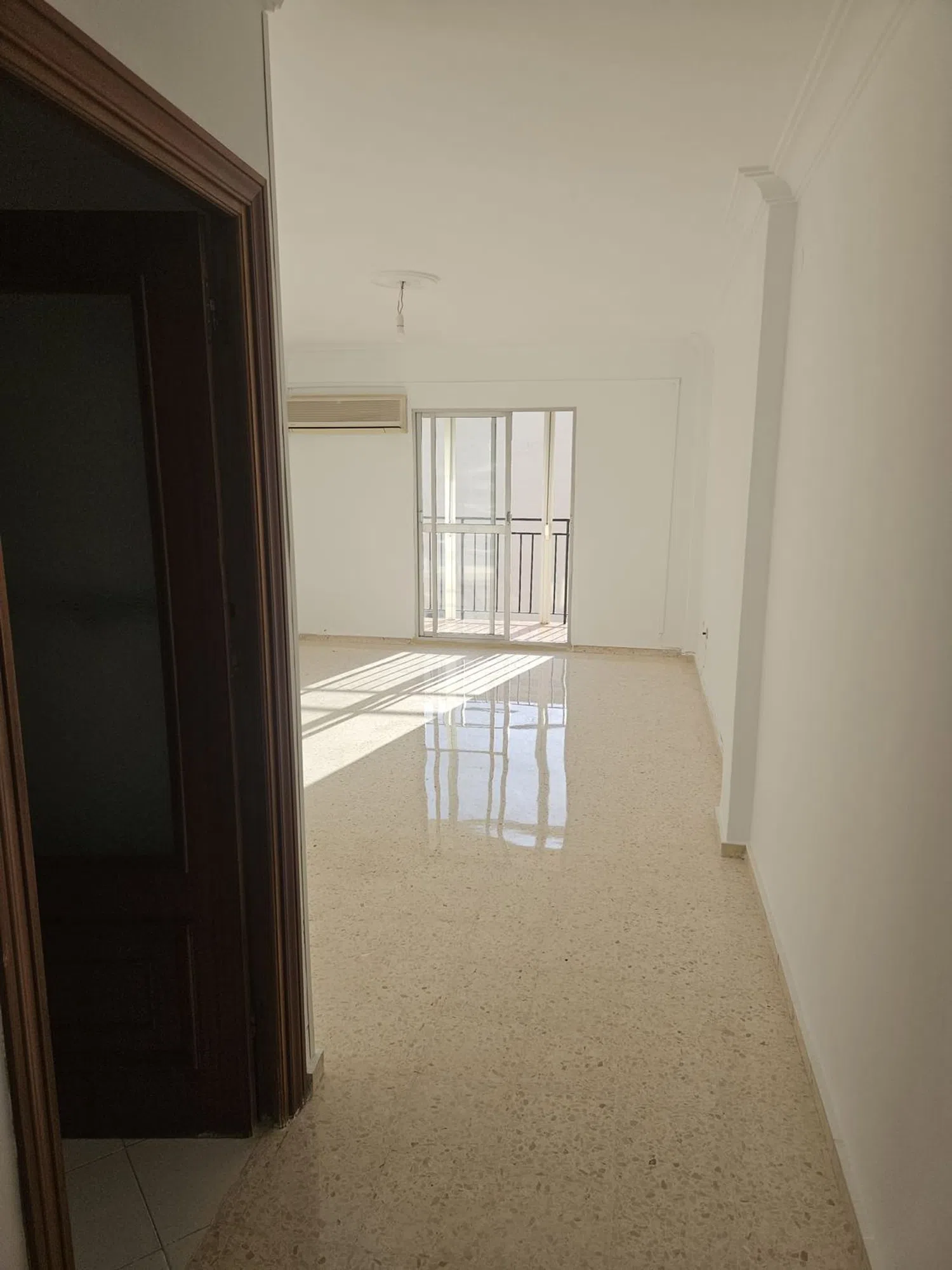 Piso en calle Luis Montoto, 24 - Foto 1