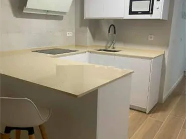 Piso en Avenida de Barcelona - Foto 1