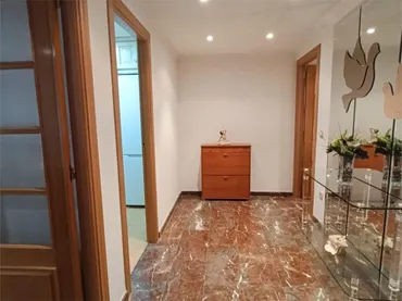 Piso en  Carrer de la Mare de Déu del Puig 6 - Foto 4