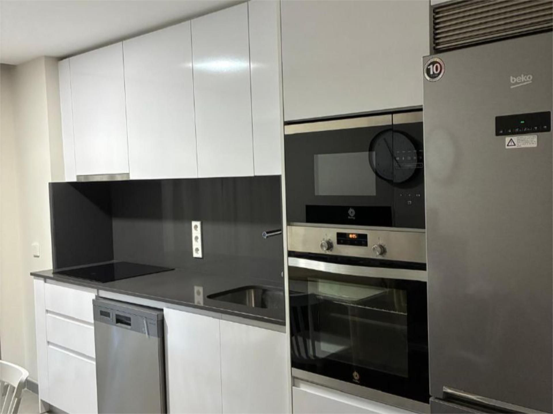 Piso en  Calle Escritora Carmen Laforet 3 - Foto 2