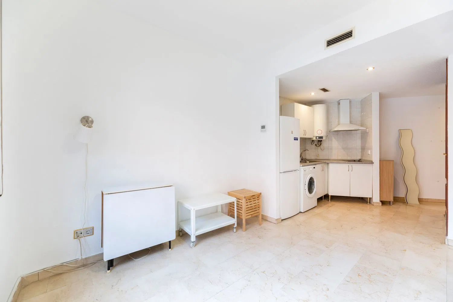 Estudio en calle de Jaime el Conquistador, 13 - Foto 4