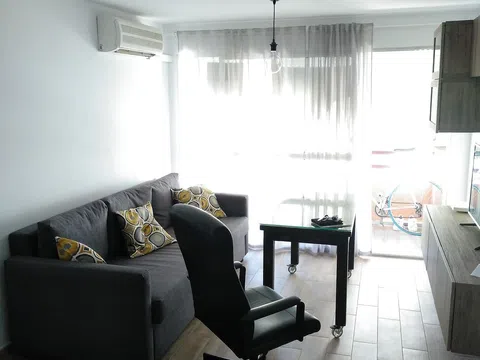 Piso en avenida Romanticismo, 3