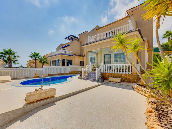 Casa o chalet independiente en Calle Aneto, 23, Las Filipinas - Foto 6