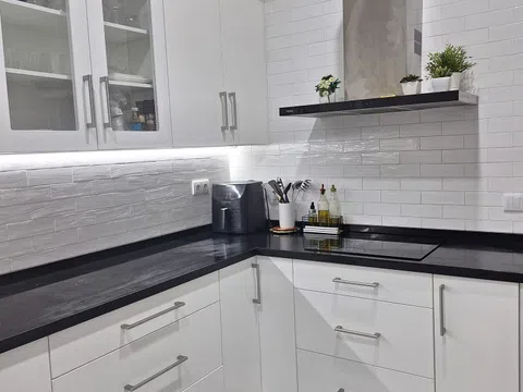 Piso en calle de los Reyes Católicos, 2 - Foto 18