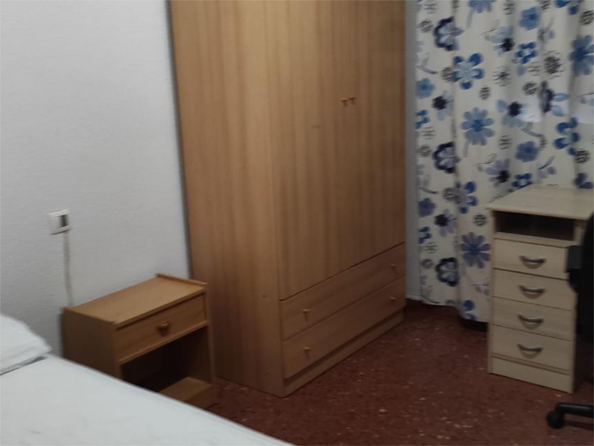 Piso en  Calle Arzobispo Pedro de Castro 8 - Foto 2