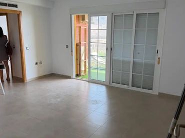 Piso en  Calle Bahía de Almería 18 - Foto 7