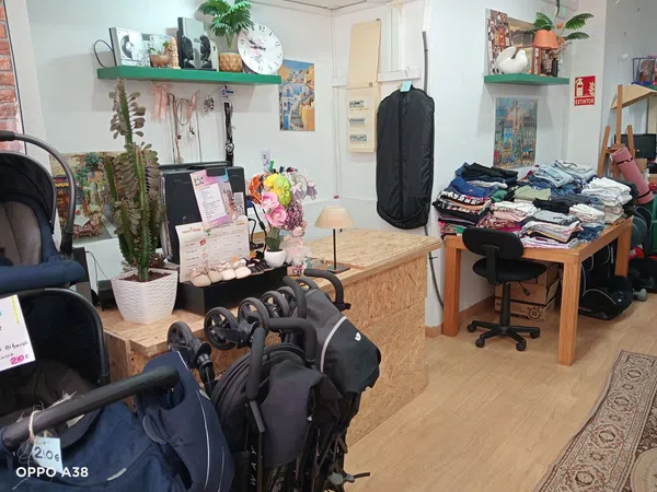 Tienda en traspaso en Calle Cap de Creus, 35 - Foto 7