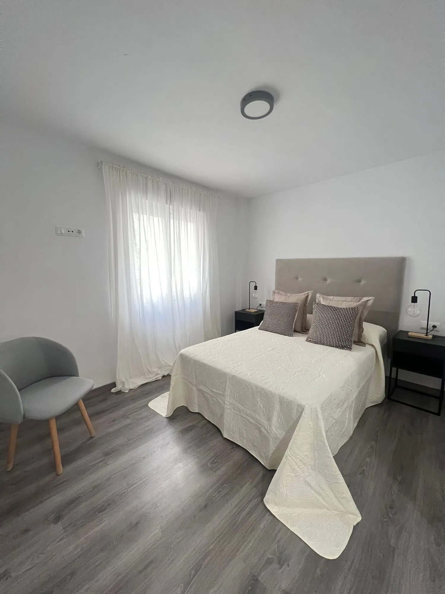 Piso en avenida Juan Sebastián Elcano, 191 - Foto 9