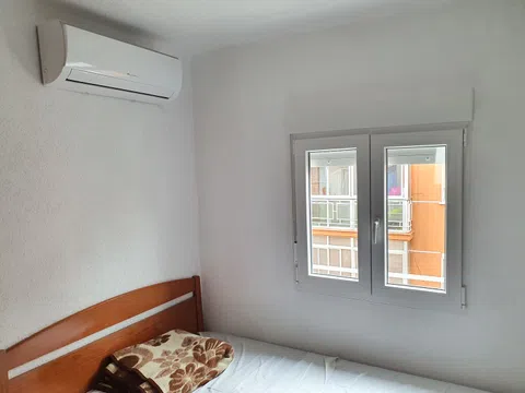 Estudio en calle Ferrocarril, 9