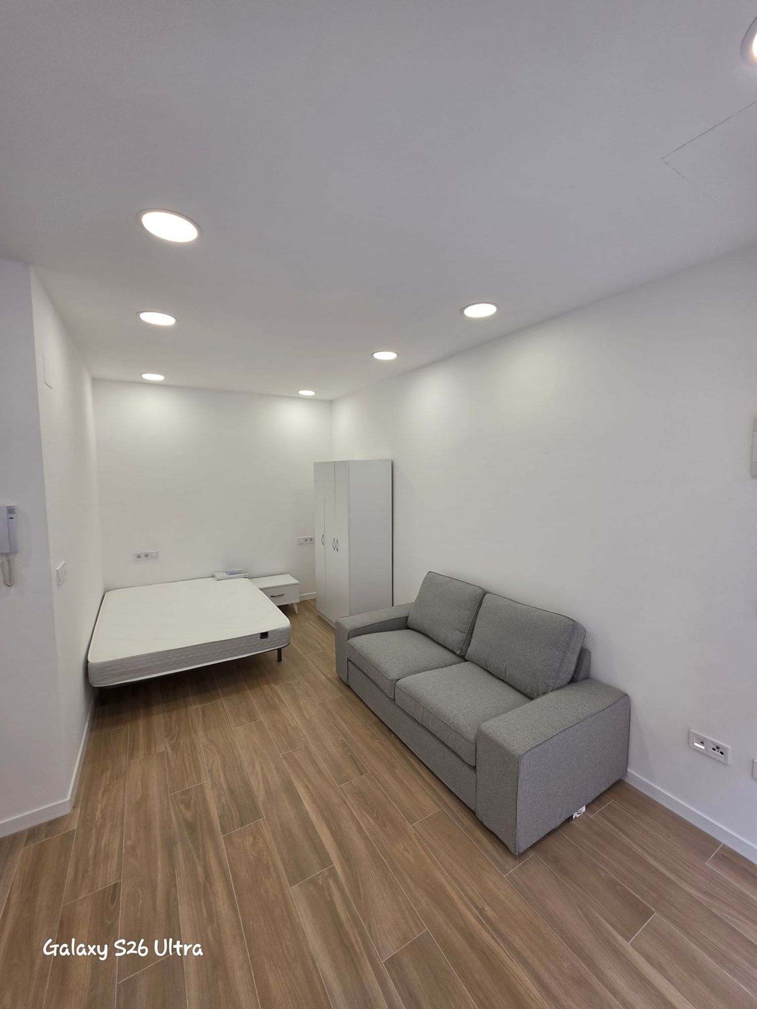 Estudio en Calle de Sant Antoni, Zona Centro, Zona Centro - Foto 2