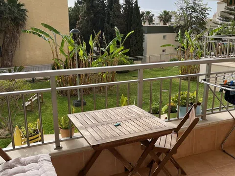 Piso en calle Al Andalus, 14