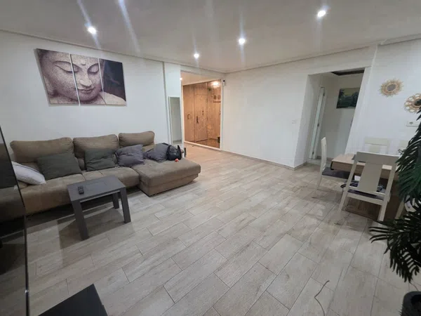 Piso en Playa de la Malvarrosa - Foto 1