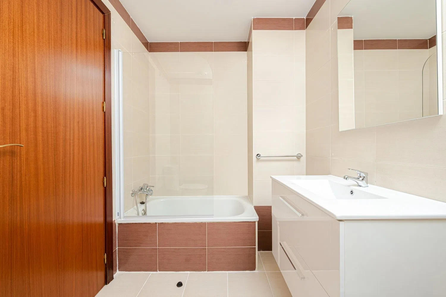 Piso en calle Ana María Matute - Foto 8