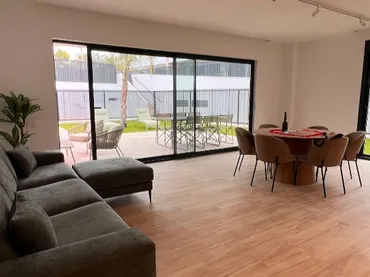 Apartamento en  Carrer de Veneçuela 14 - Foto 2