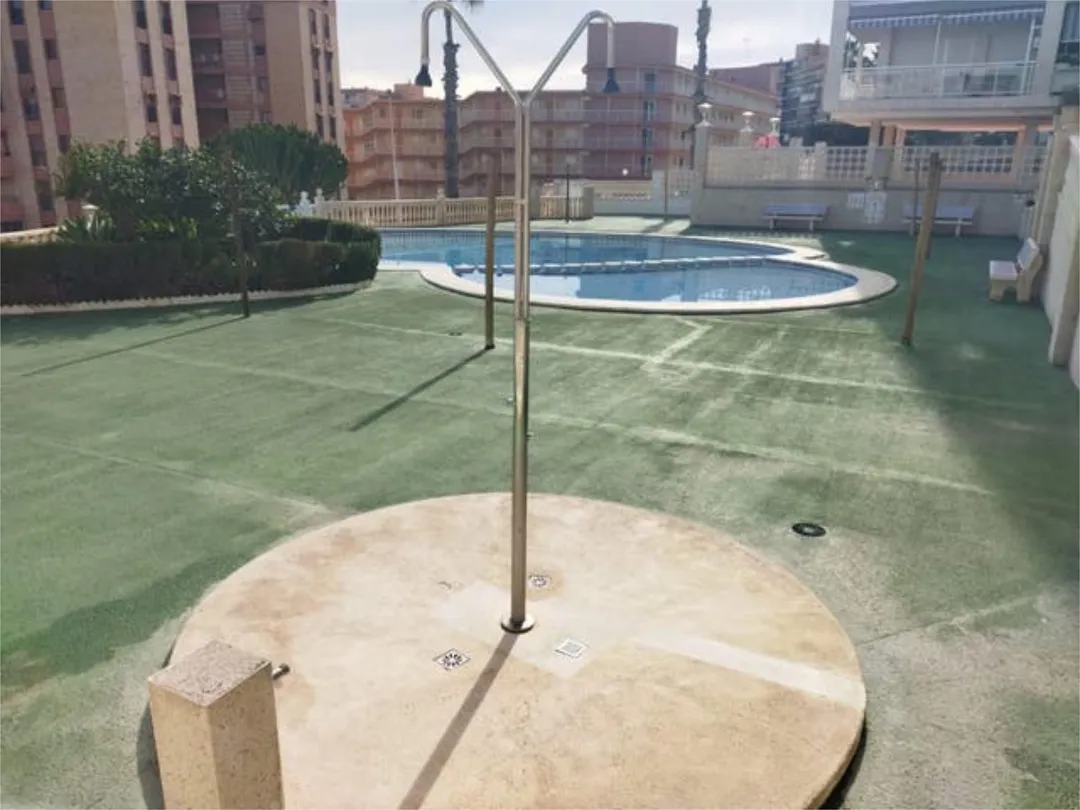 Ático en Primera linea de playa - Foto 3