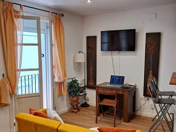 Estudio en Calle Fabio Rufino, 11, Ayuntamiento - Catedral, Ayuntamiento - Catedral - Foto 1
