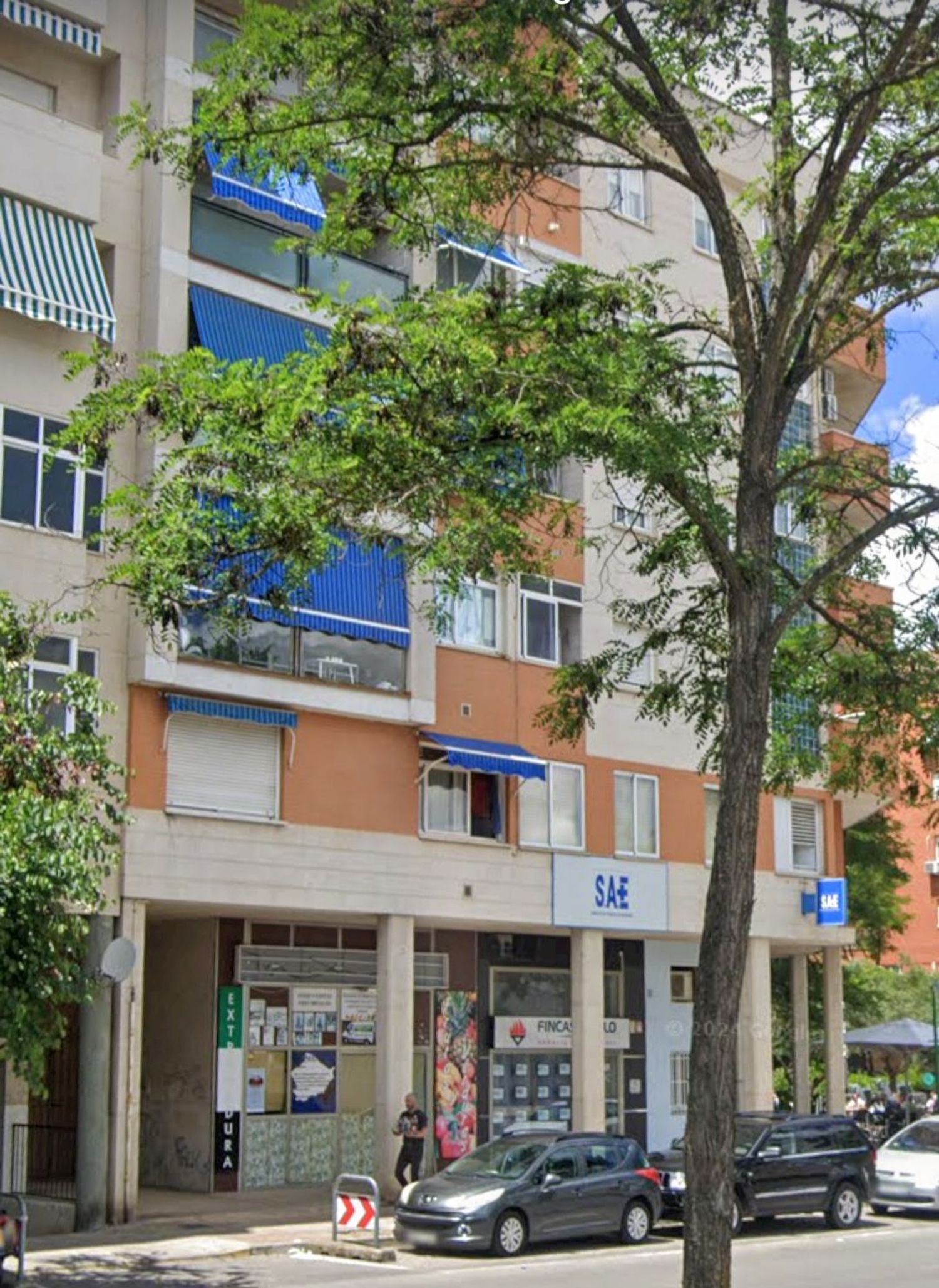 Piso en avenida Pierre de Coubertin, 7 - Foto 1