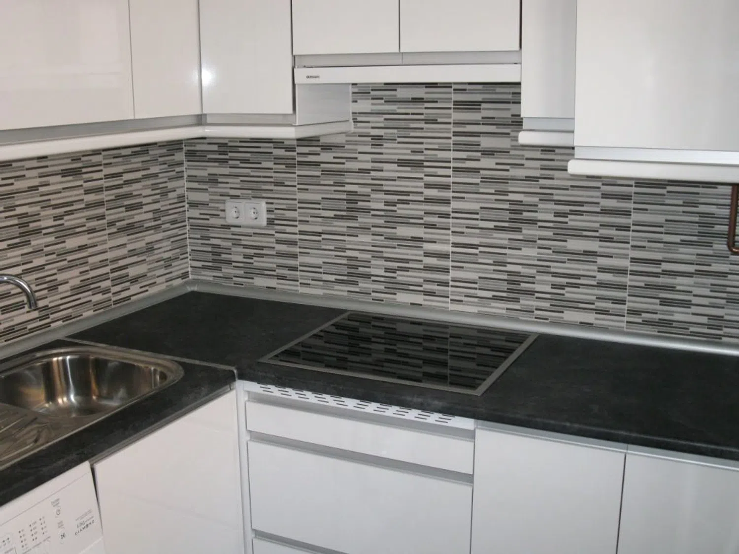 Piso en Barrio Valdeacederas - Foto 1